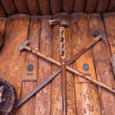 Semesterbostad Drevenica Za Vodou Tvrdosin